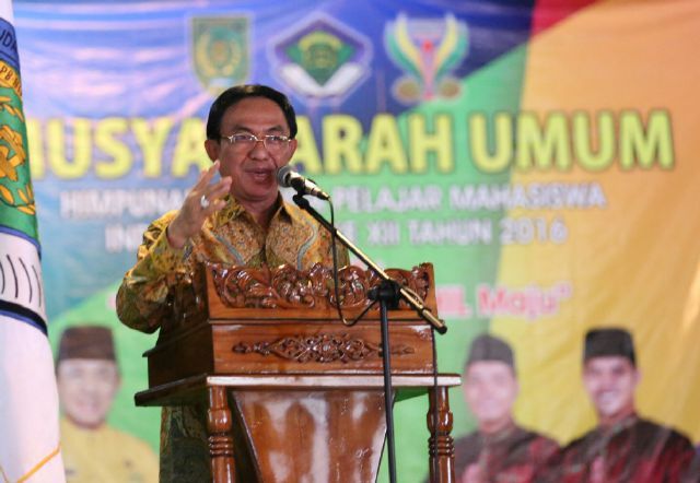 Bupati Wardan Pastikan Pemkab Perhatikan SDM Mahasiswa